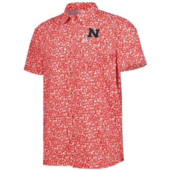 Columbia Other - COLUMBIA Nebraska Cornhuskers Super Slack Tide Button-Up Shirt Men's M *NEW* $65